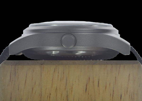 A-17 U.S. 1950s Korean War Pattern Military Watch – Automatic, 100m / 330ft Water Resistant, Box Sapphire Crystal